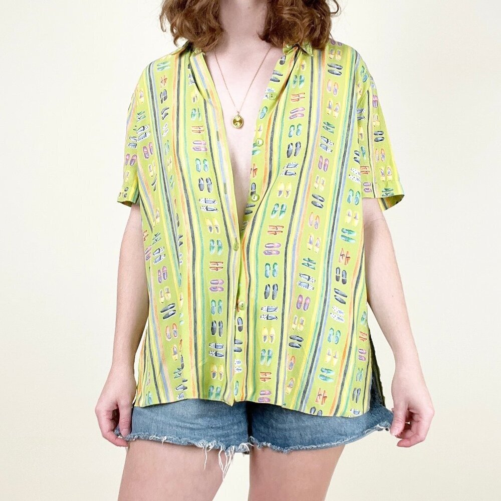 Vintage Novelty Shoe Print Button Up Blouse Oversized Top Hawaiian Shirt 90s Y2K